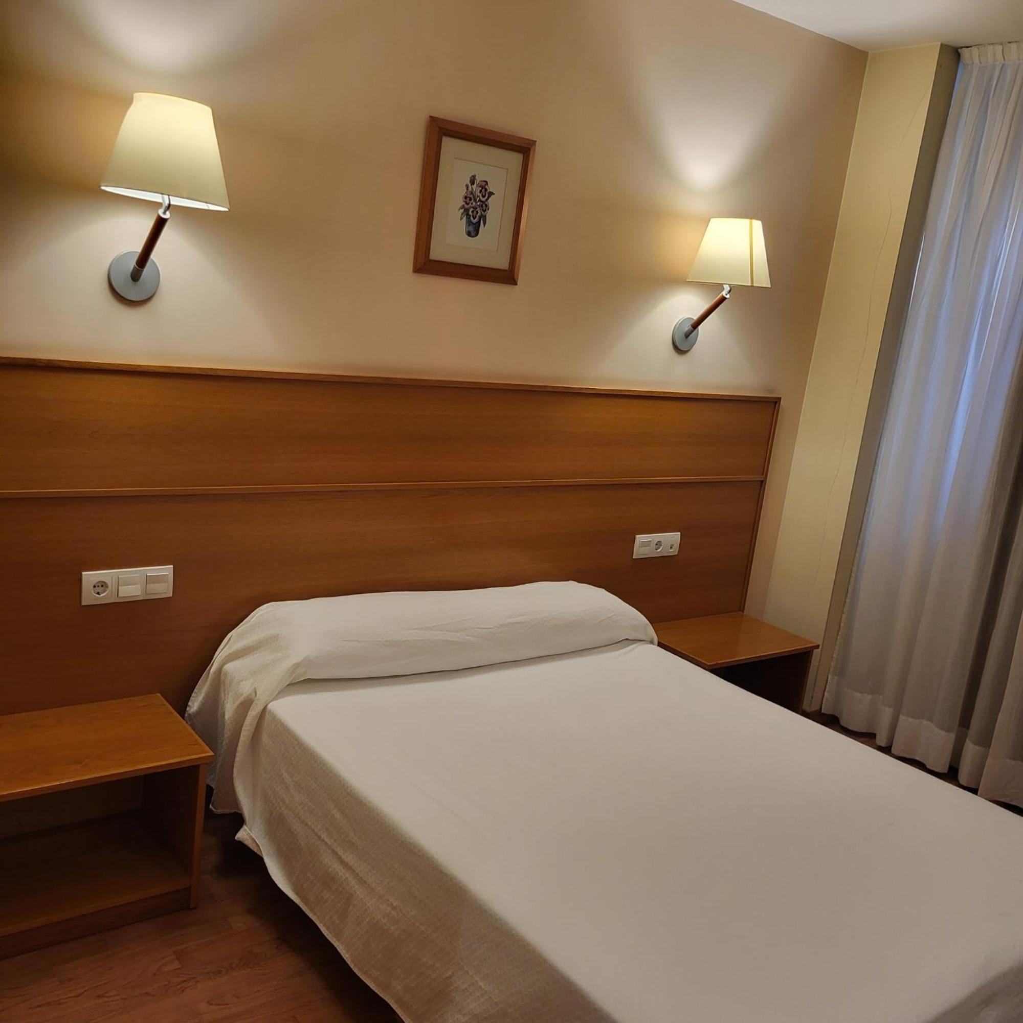 Hotel Torcal Guadalajara Extérieur photo