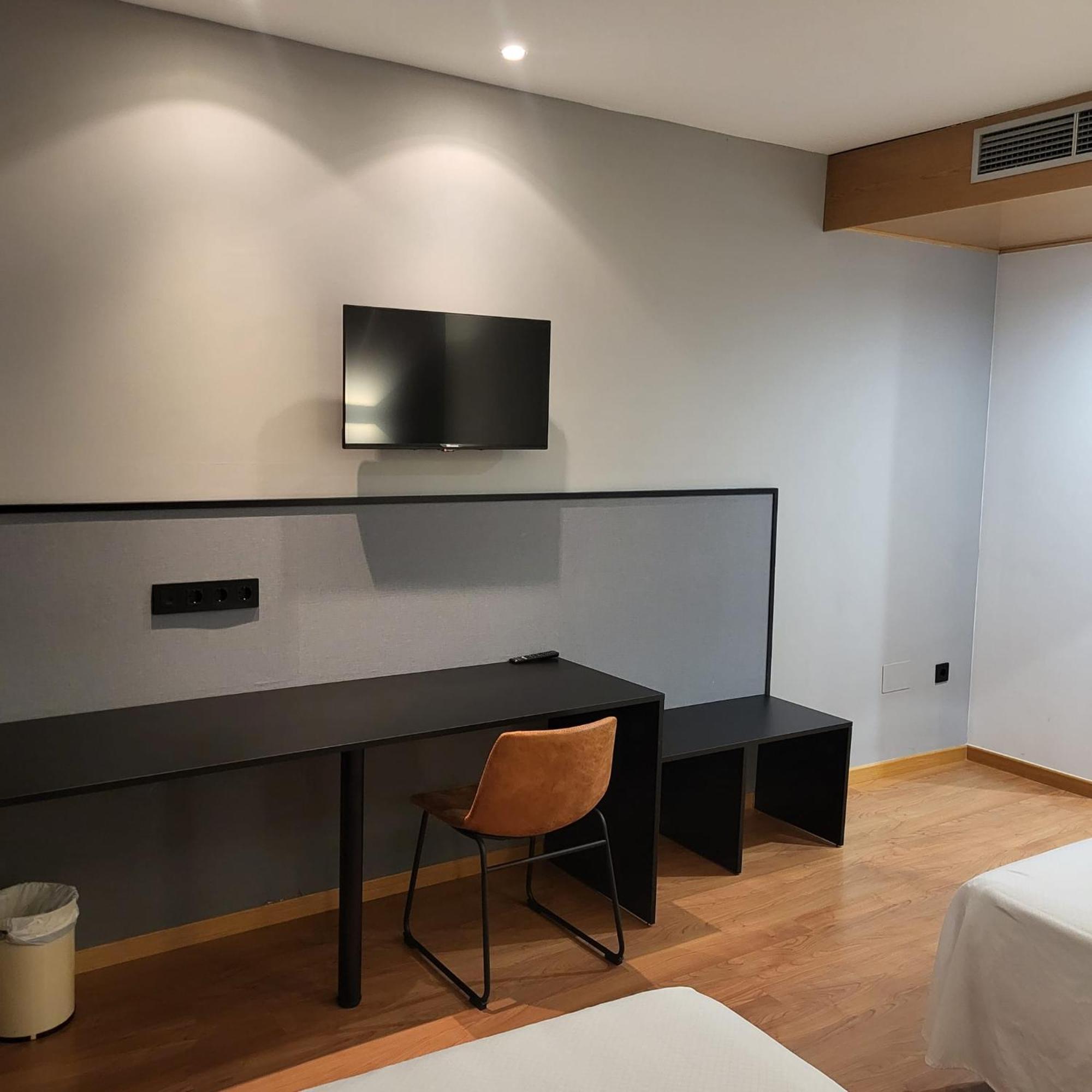 Hotel Torcal Guadalajara Extérieur photo